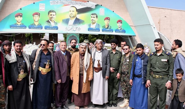 قيادة محافظة شبوة تزور ضريح الشهيد الرئيس الصماد ومعارض شهداء أبناء المحافظات الجنوبية والشرقية بالعاصمة صنعاء 